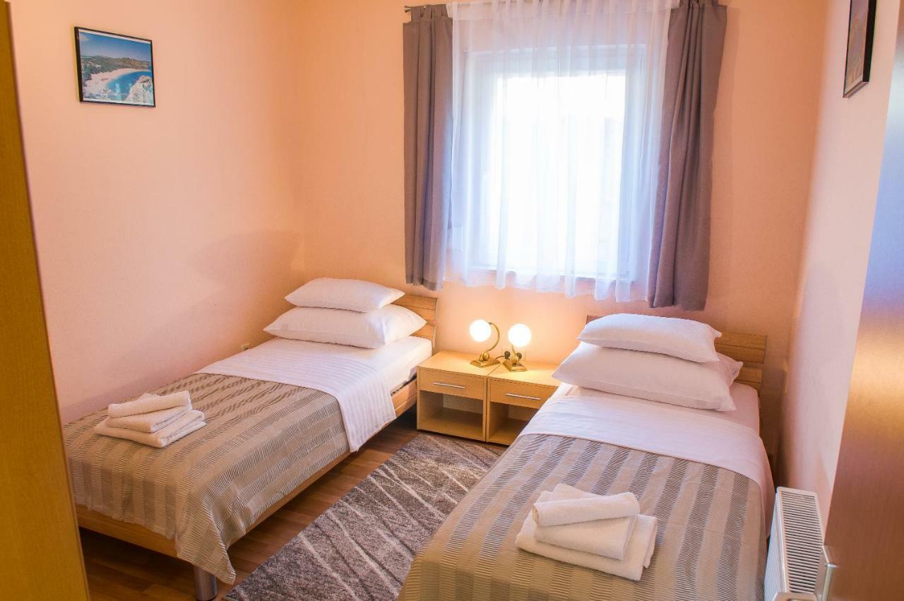 Maestral Suites Šibenik Exterior foto