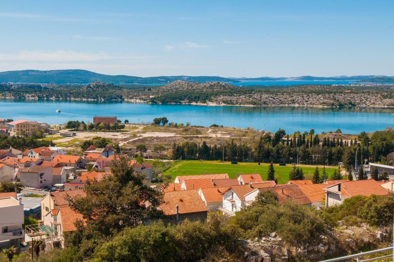 Maestral Suites Šibenik Exterior foto